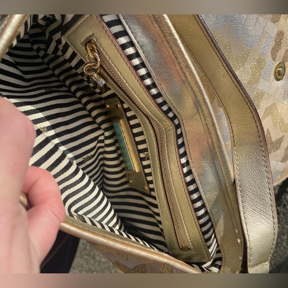 L.A.M.B. by Gwen Stefani Metallic Gold Handbag. Gold and Silver Metallic Glam - Picture 4 of 16